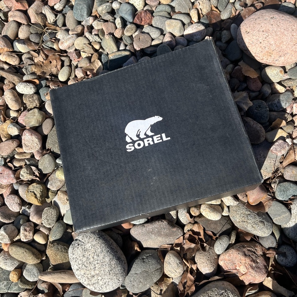 Sorel Lola Booties - Picture 6 of 6